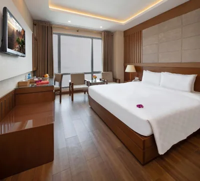 Deluxe Double avec fenêtre + minibar gratuit — Eden Star Saigon Hotel
